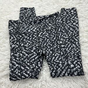 Lululemon Fast and Free Tight 25" *Non-Reflective Nulux Pace Lace Graphite Grey